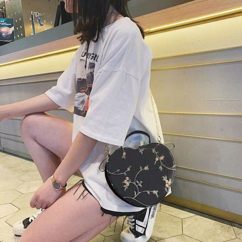 2025 New Designer Shoulder Luxurious Handbags High Quality Homeless Bag Women S Wallets Metal Crossbody Bags