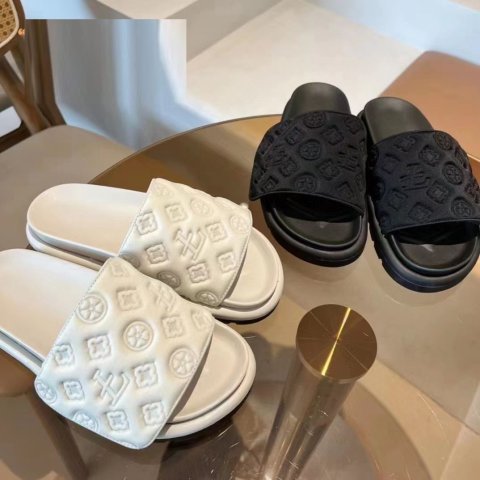 Designer Sandals Slider Slipper for Womens Slides Slippers Trainers Flip Flops Sandles Women shoes size 36-41 high qualtiy