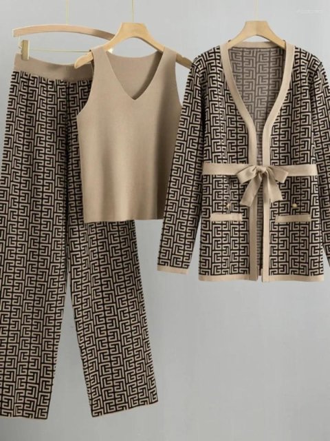 Women&#039;s Tracksuits Winter Women Knitted 3 Pieces Set Muslim Casual Thicken Jacket Sweater Coat Top Pant 3PCS Suits Warm Abaya 2025