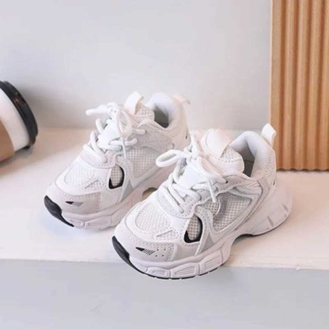 Children Tennis Shoes Versatile Non-slip White Sneakers for Kids Girls Fashion Causal Breathable Toddlers Boys Sports Shoes HotXJ250311