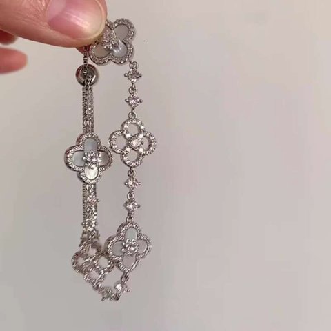 designer Bracelet Ins Wind Explosion Sparkg Dia Four Leaf Clover White Beimu for Women, Light , Cold, and Gold Feeg, Adjustable Pulg Bracelet