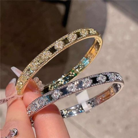 Bracelet light niche exquisite versatile temperament four leaf clover zircon copper plated bracelet for women