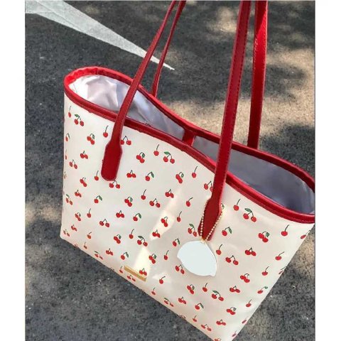 Fashion Cherry Popular Cute Cartoon Women Shoulder Bag New Trend Large Capacity Commuter Bag Student Laptop Bag Handbag Y250926qw