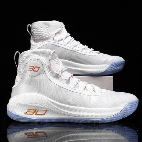 New Basketball Men&#039;s High Top Breathable and Comfortable Sneakers Running Shoes Free shipping