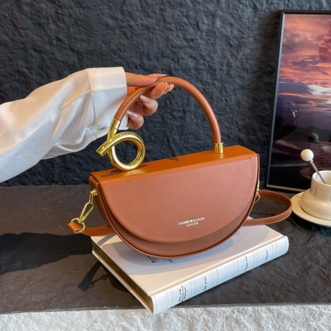 High-End Niche Personality Semi-Circular Handheld Box for Women 2025 New Fashion Light Luxury Single Shoulder Crossbody Saddle Bag ddmymoon
