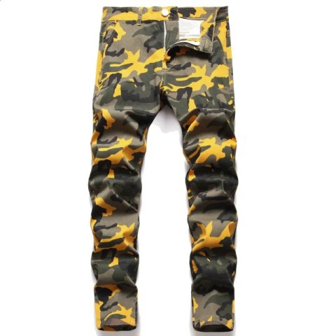 High quality camouflage denim jeans mens straight style fashionable and cool plus size party wear washing trend military pants 240920