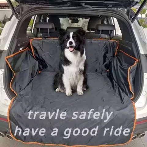 Large and Medium Adjustable Cover Washable Dog Cat Trunk Mat Waterproof Car Pet Seat 26H0202