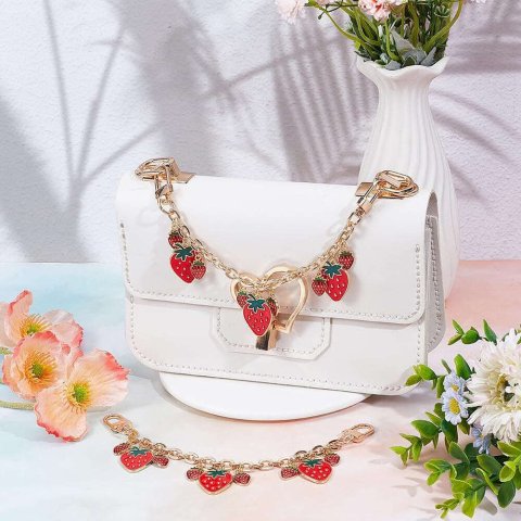 Pendant Metal Decoration Handheld Strawberry Flower Bow Chain Fashion Versatile Bag Accessory